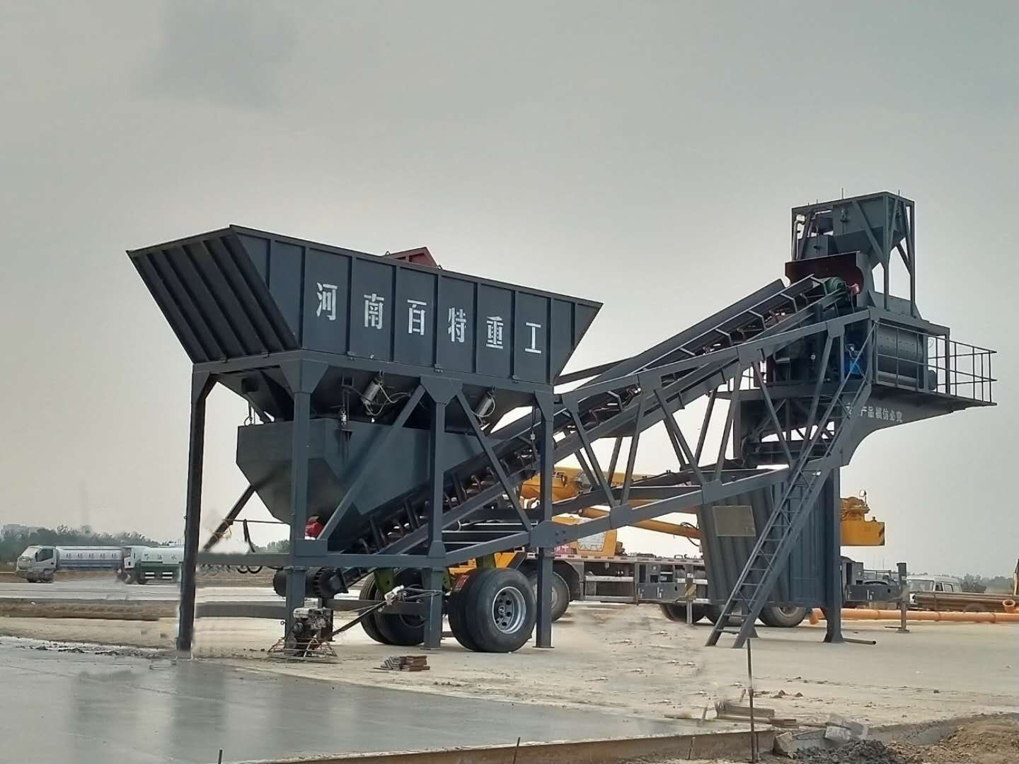 YBS60型移动式搅拌站