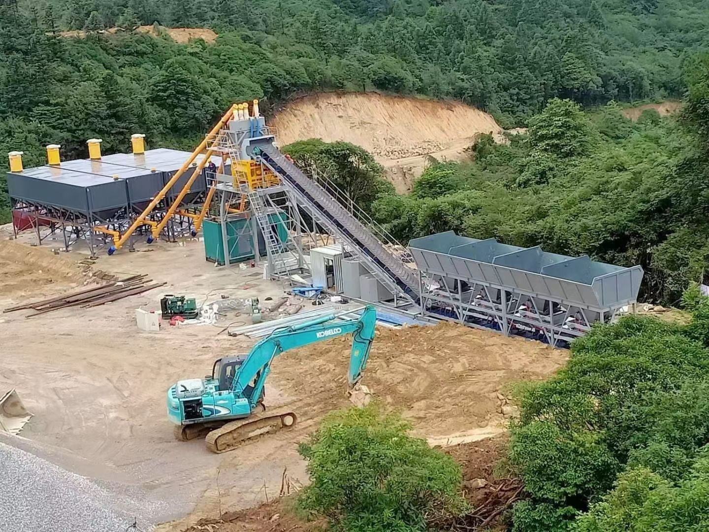 YM120型免基础混凝土搅拌站